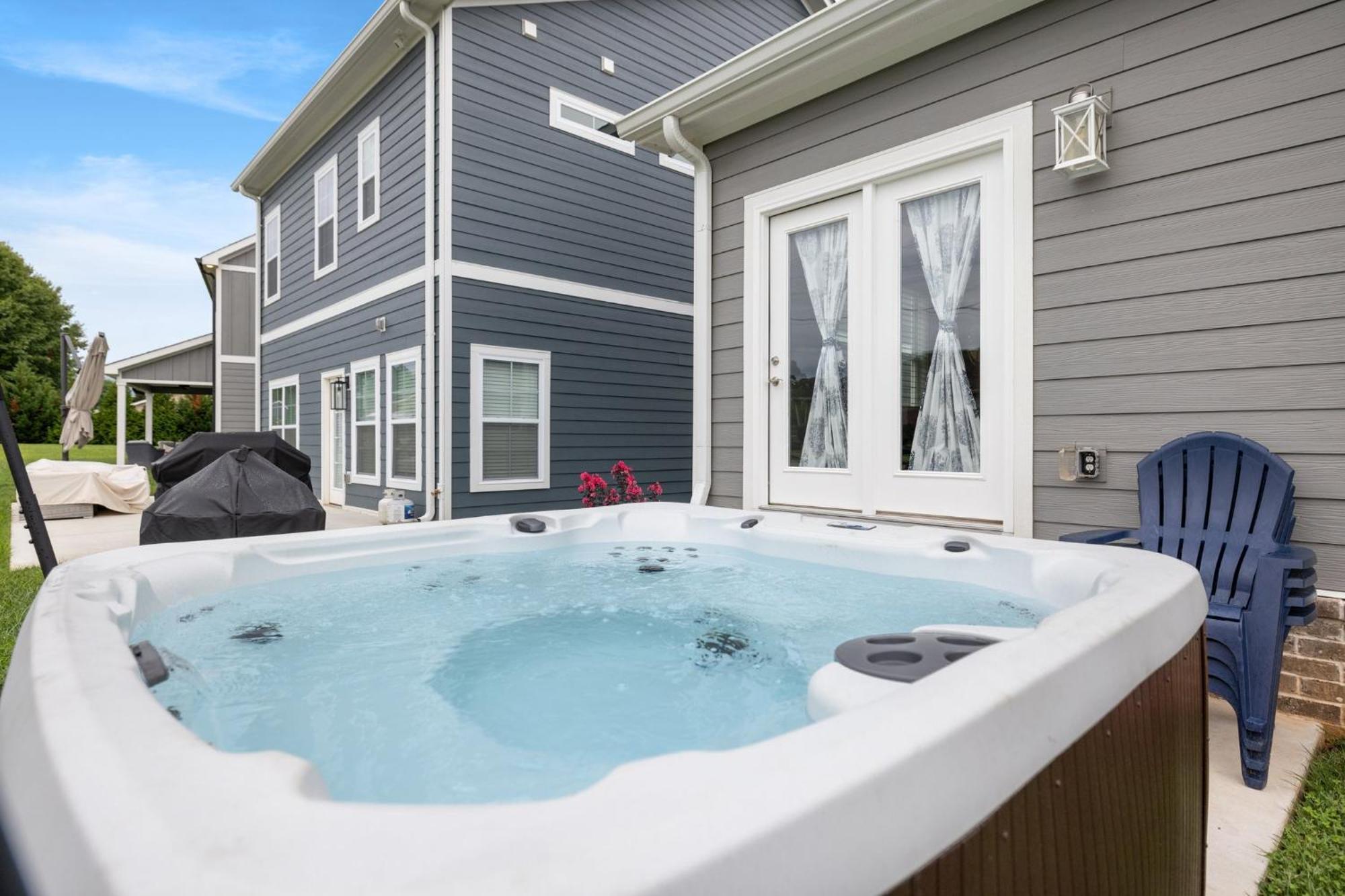 Cozy Lake Cottage W/ Kayaks, Sups, Pool & Firepit Winchester Εξωτερικό φωτογραφία